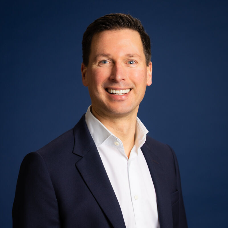 Bart Kimenai, Registermakelaar