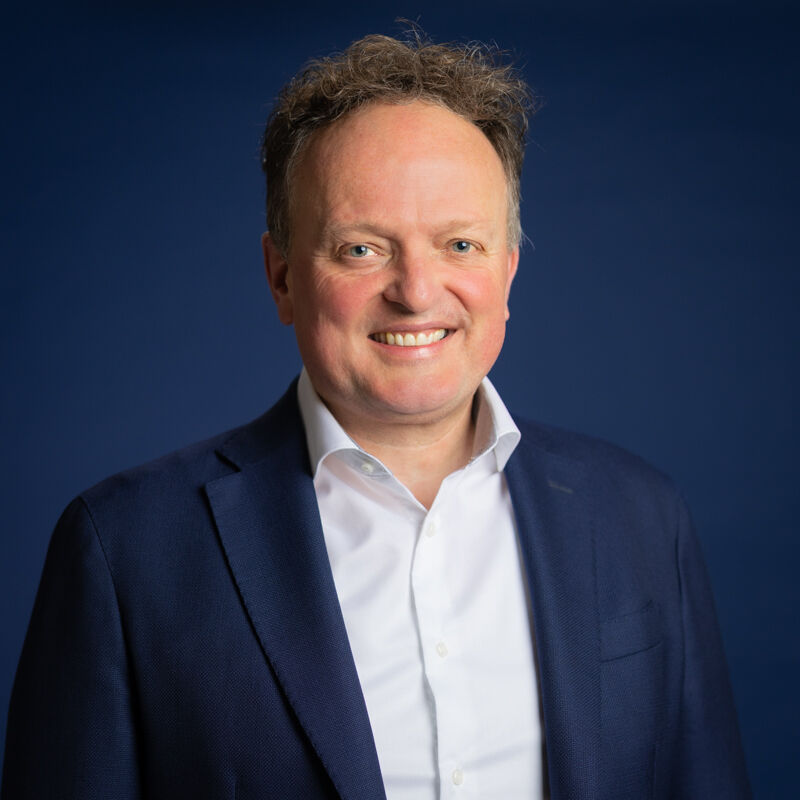 Marco van Vugt, Registermakelaar-taxateur