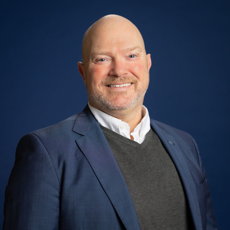 Ronald van den Eijnden, Registermakelaar-taxateur