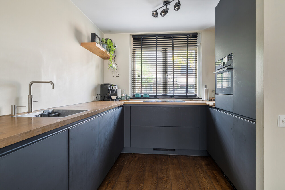 Tussenwoning te koop: 't Zand 8, Breda